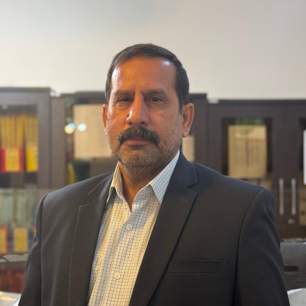 کرمعلی نادری مدرس گروه مدیریت دانشگاه علمی کاربردی مجمع امور صنفی اهواز